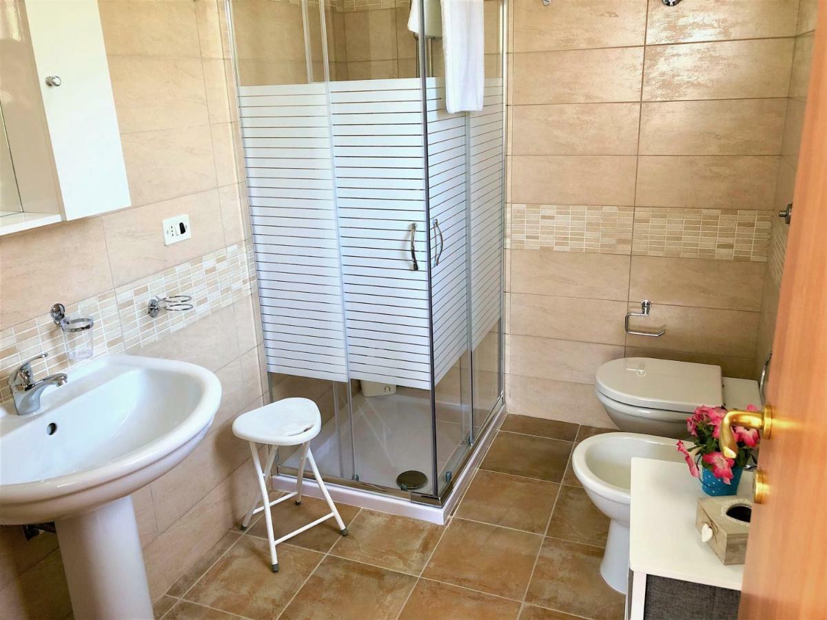 B&B Vento Del Mare San Pietro in Bevagna Exterior foto